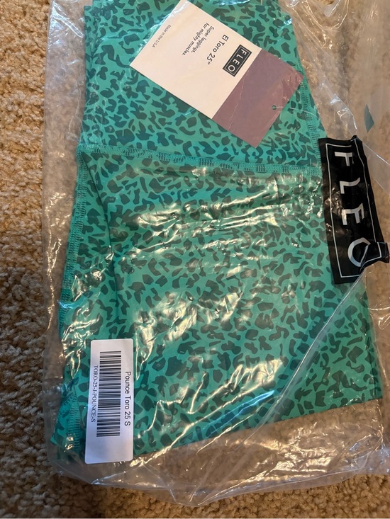 Fleo Pants - Fleo Teal Green Animal Print Leggings